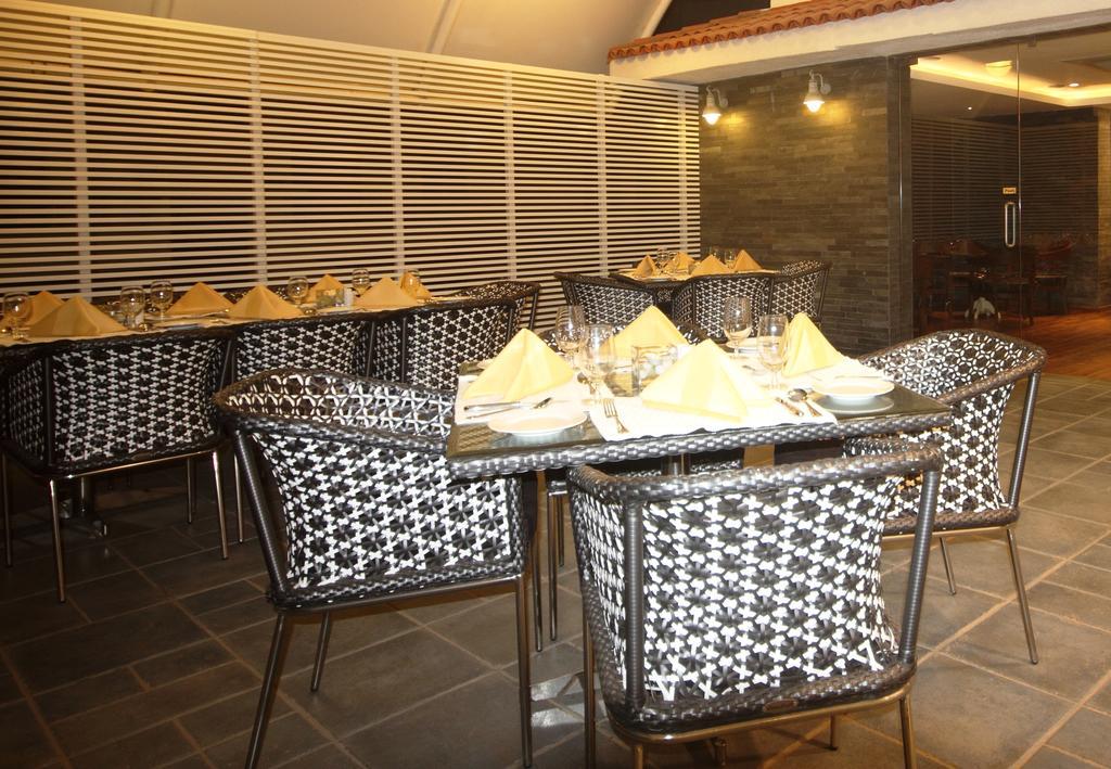 The Fern Residency, Miramar Ξενοδοχείο Panaji Εξωτερικό φωτογραφία